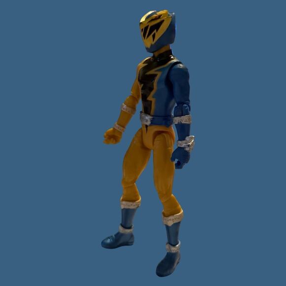 2021 POWER RANGERS Dino Fury Master Mode GOLD RANGER 6” B14 - Picture 3 of 7